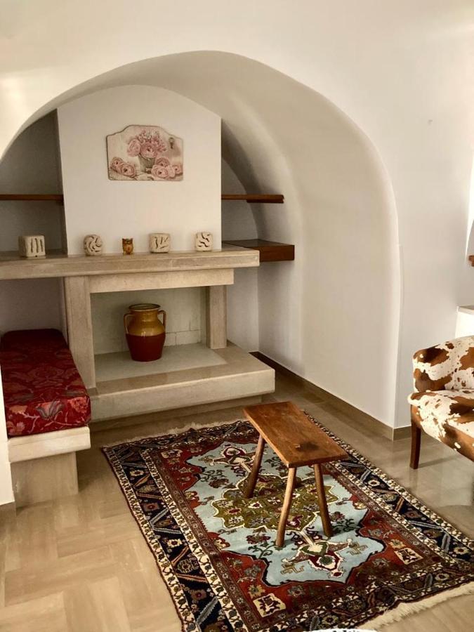 Trullo Il Nespolo Apartment อัลเบโรเบลโล ภายนอก รูปภาพ